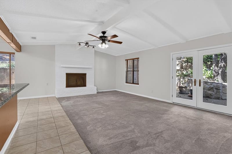 1820 Holly Oak Street, Arlington TX 76012 - Photo 5