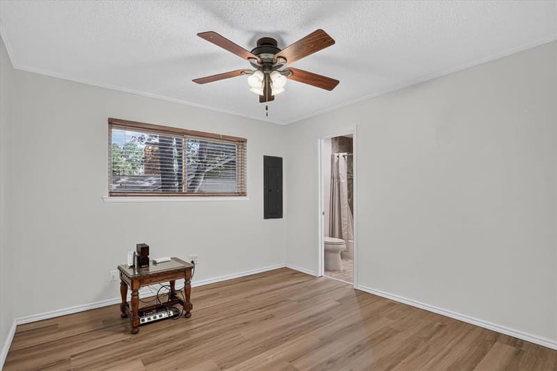 1820 Holly Oak Street, Arlington TX 76012 - Photo 20
