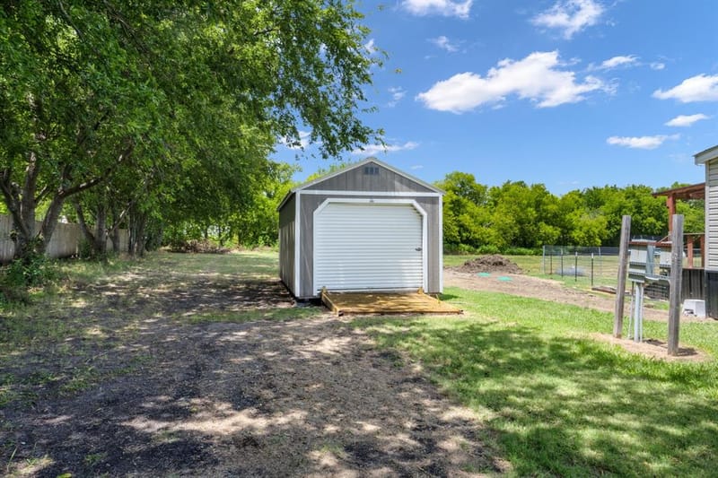 1215 Alliance Boulevard, Rhome TX 76078 - Photo 5