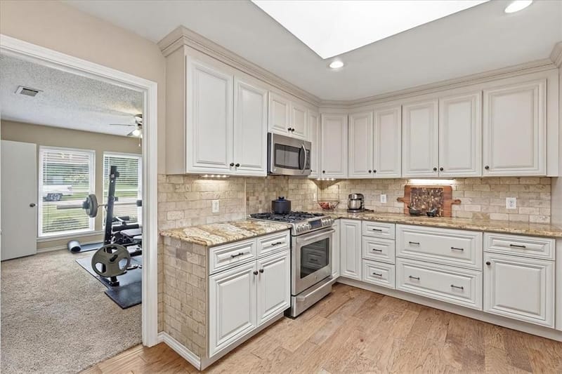 2816 N Creekwood Drive, Grapevine TX 76051 - Photo 16