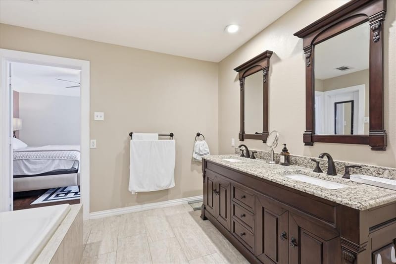 2816 N Creekwood Drive, Grapevine TX 76051 - Photo 24