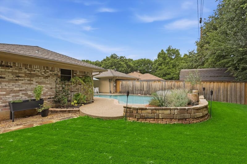 2816 N Creekwood Drive, Grapevine TX 76051 - Photo 37