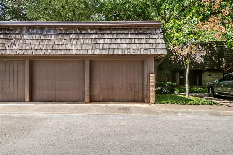 4414 Glenwood Court, Fort Worth TX 76109 - Photo 32