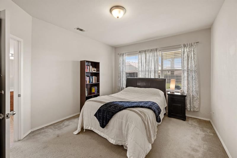 13160 Larks View Point, Fort Worth TX 76244 - Photo 6