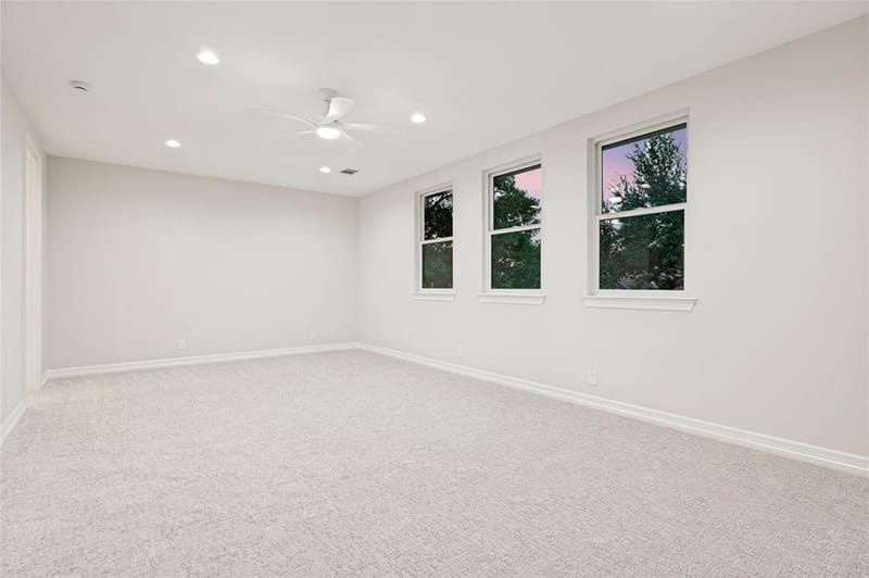 4347 Royal Ridge Drive, Dallas TX 75229 - Photo 18