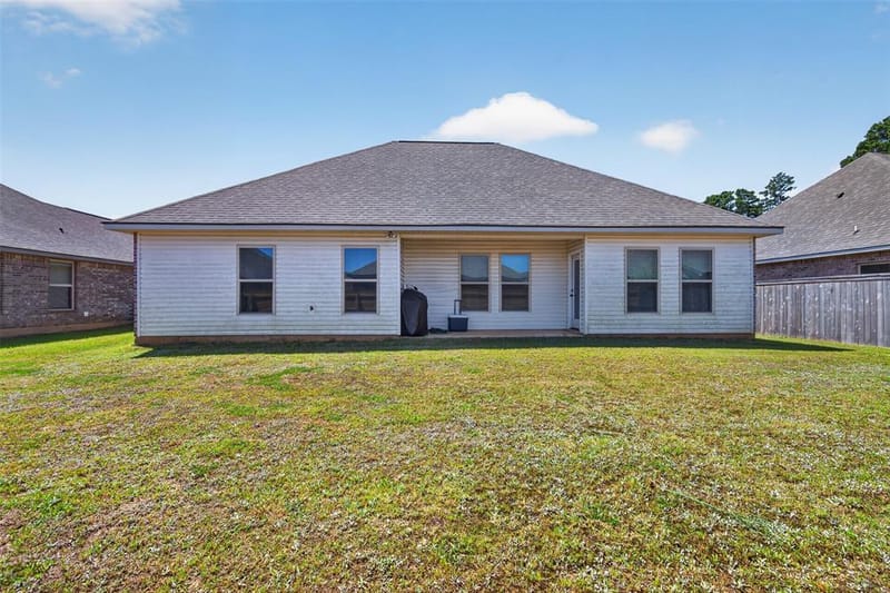 603 Cabernet Court, Haughton LA 71037 - Photo 6
