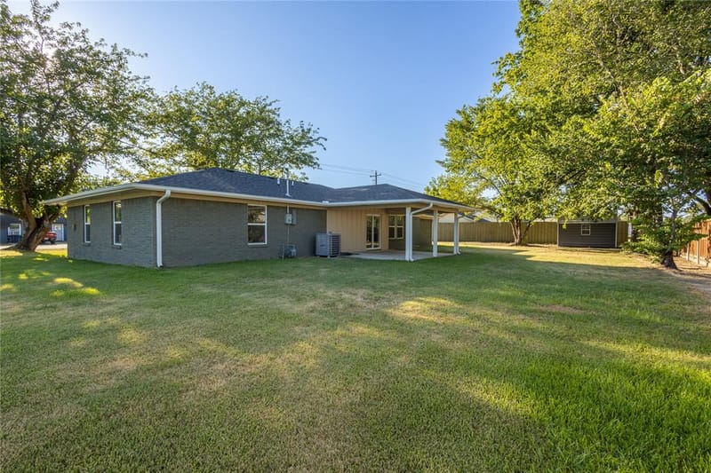 128 N Osborn Street, Alba TX 75410 - Photo 24