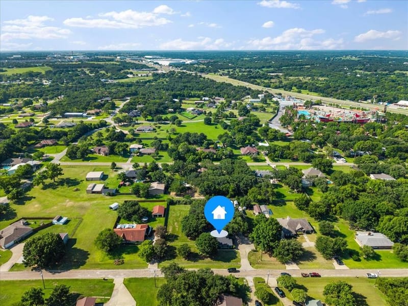 209 Live Oak Lane, Burleson TX 76028 - Photo 27
