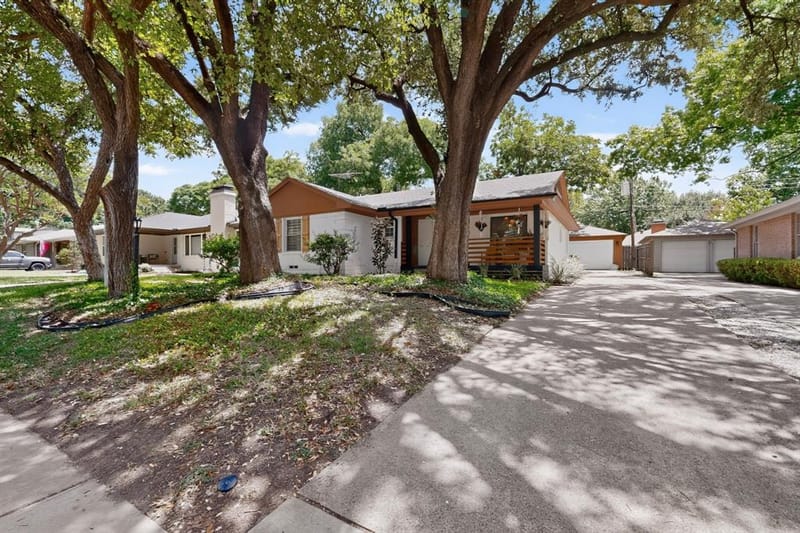 10520 Lippitt Avenue, Dallas TX 75218 - Photo 5