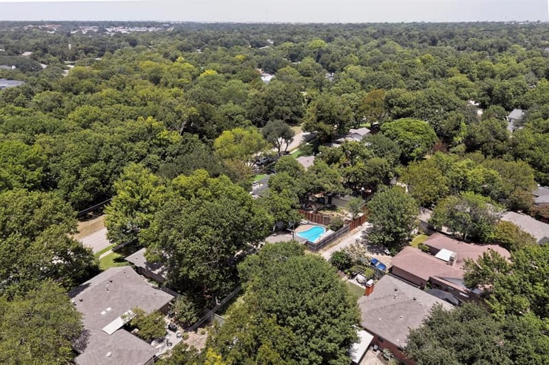 10520 Lippitt Avenue, Dallas TX 75218 - Photo 39