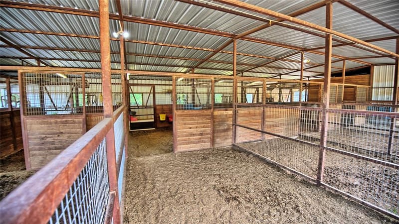4509 Lazy E Road, Saint Jo TX 76265 - Photo 20