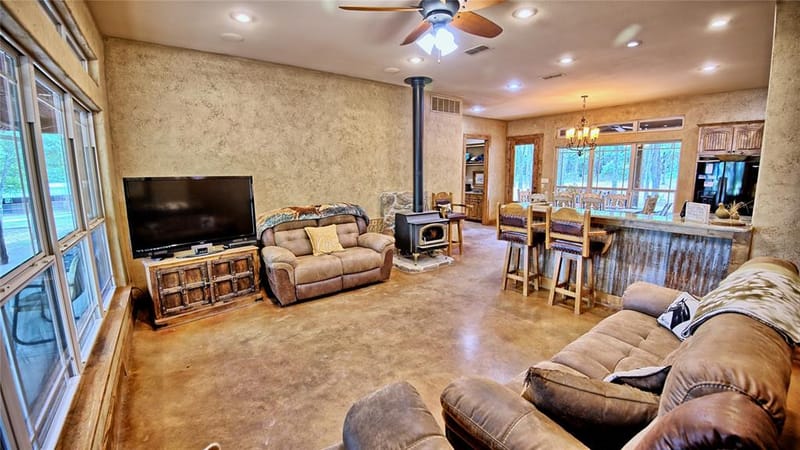 4509 Lazy E Road, Saint Jo TX 76265 - Photo 4