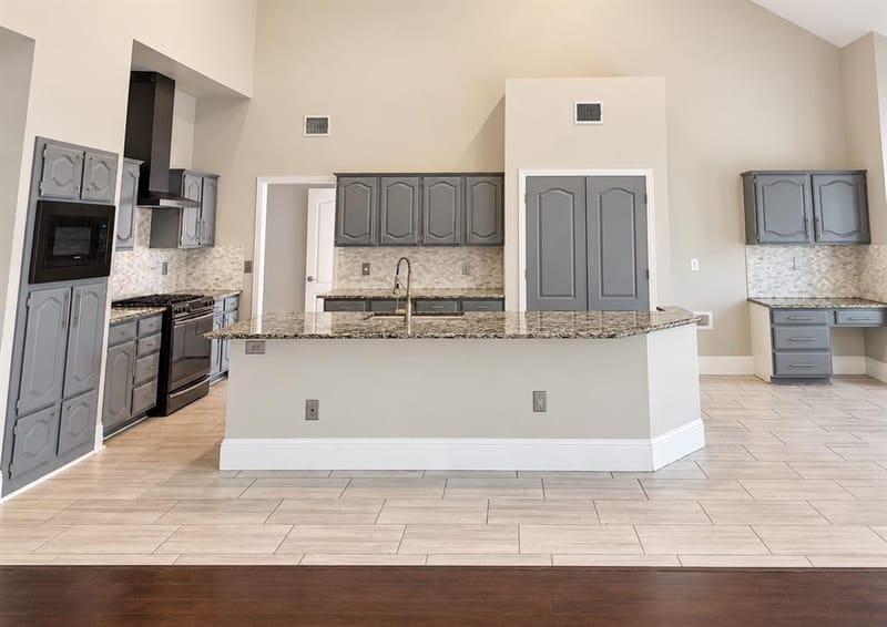 1720 Endicott Drive, Plano TX 75025 - Photo 2