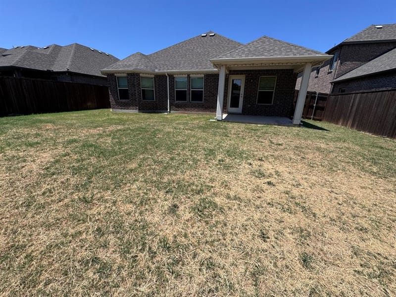 1323 Rosler Street, Mansfield TX 76063 - Photo 3