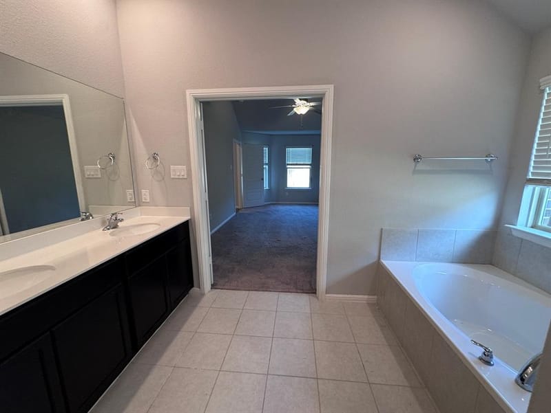 1323 Rosler Street, Mansfield TX 76063 - Photo 32