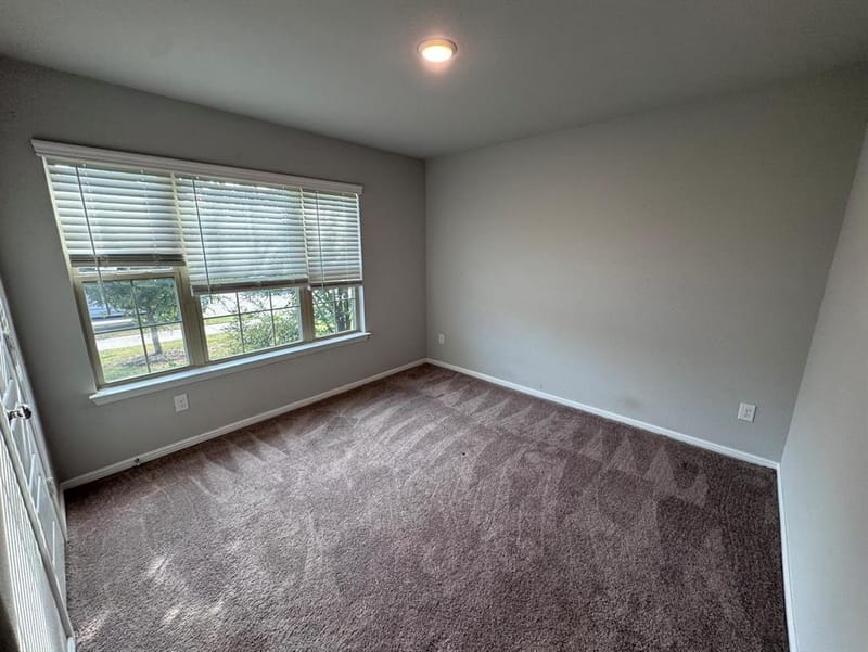 1323 Rosler Street, Mansfield TX 76063 - Photo 5