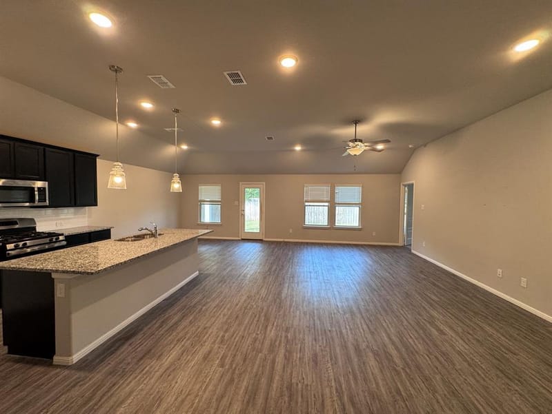 1323 Rosler Street, Mansfield TX 76063 - Photo 15