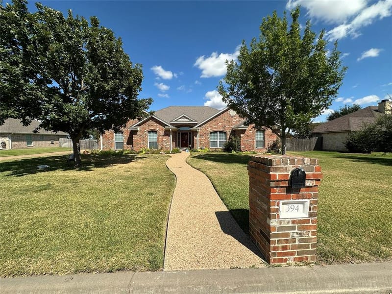 394 Sunland Park, Robinson TX 76706 - Photo 2