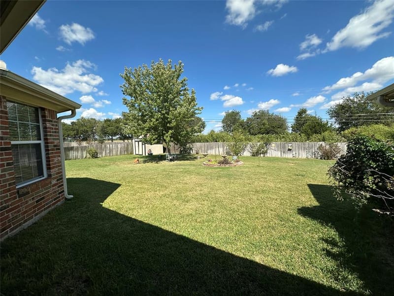 394 Sunland Park, Robinson TX 76706 - Photo 31