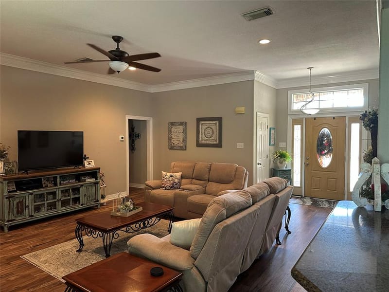 394 Sunland Park, Robinson TX 76706 - Photo 4