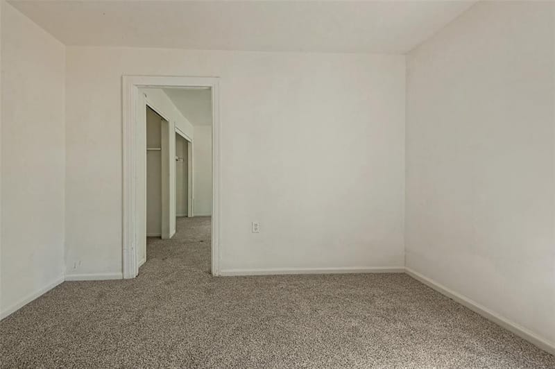 661 W Millett Drive, Dallas TX 75232 - Photo 10
