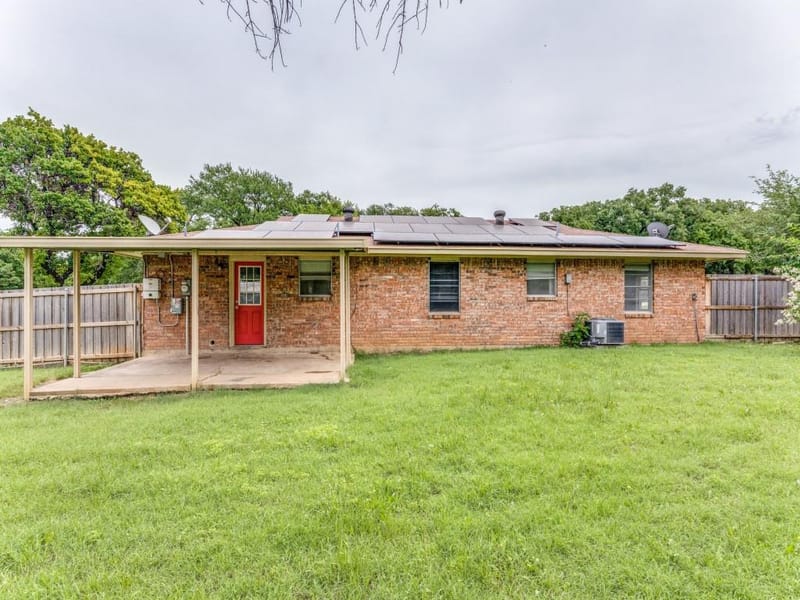325 Walnut Avenue, Azle TX 76020 - Photo 23