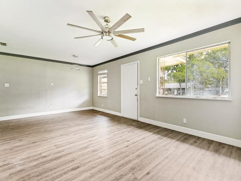 325 Walnut Avenue, Azle TX 76020 - Photo 6