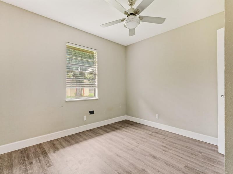 325 Walnut Avenue, Azle TX 76020 - Photo 17