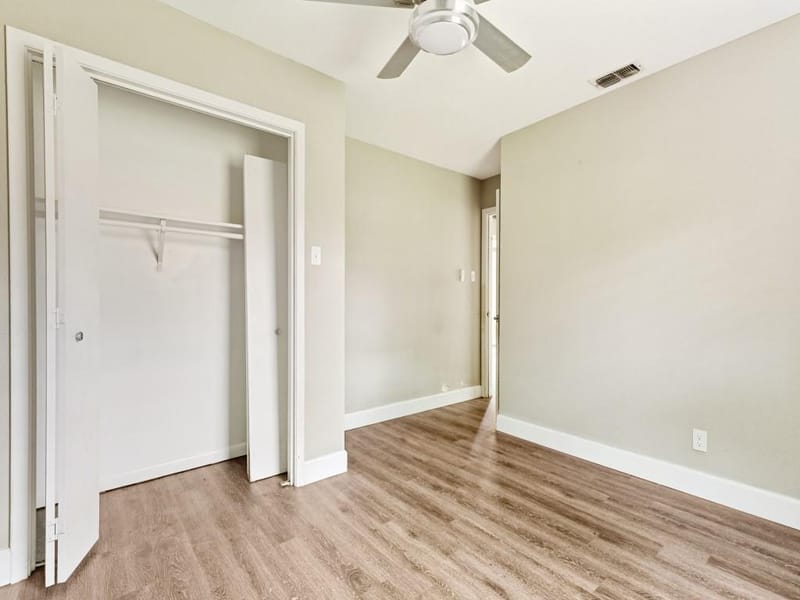 325 Walnut Avenue, Azle TX 76020 - Photo 18