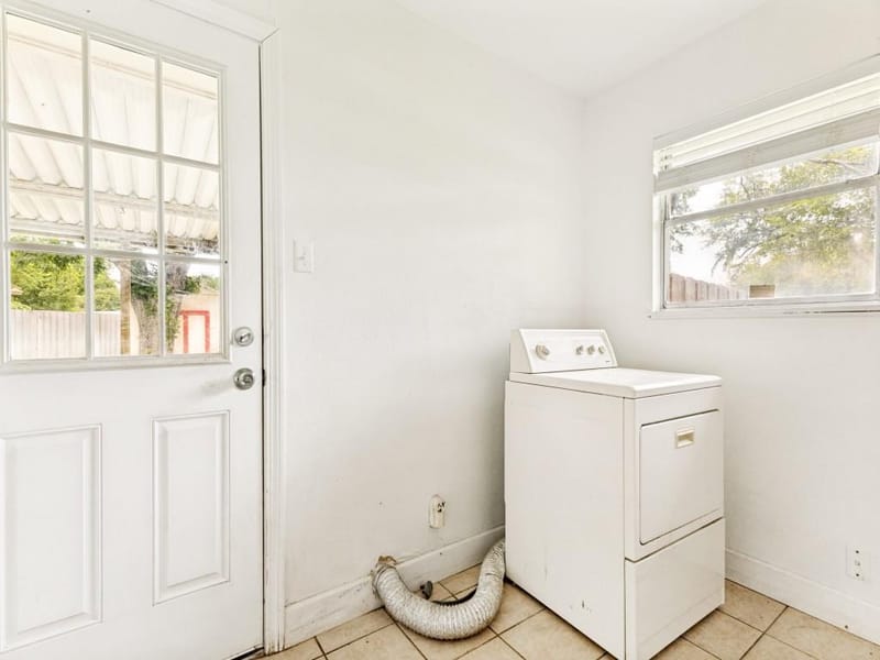 325 Walnut Avenue, Azle TX 76020 - Photo 21