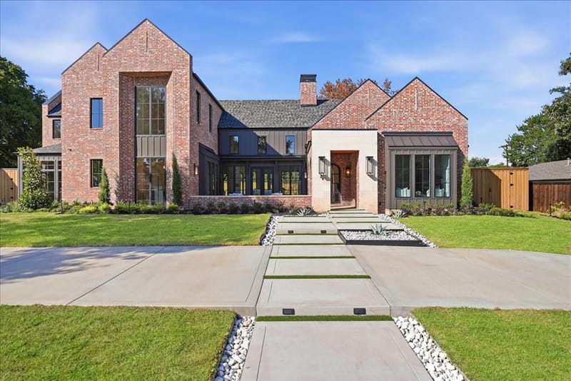 3787 Vinecrest Drive, Dallas TX 75229