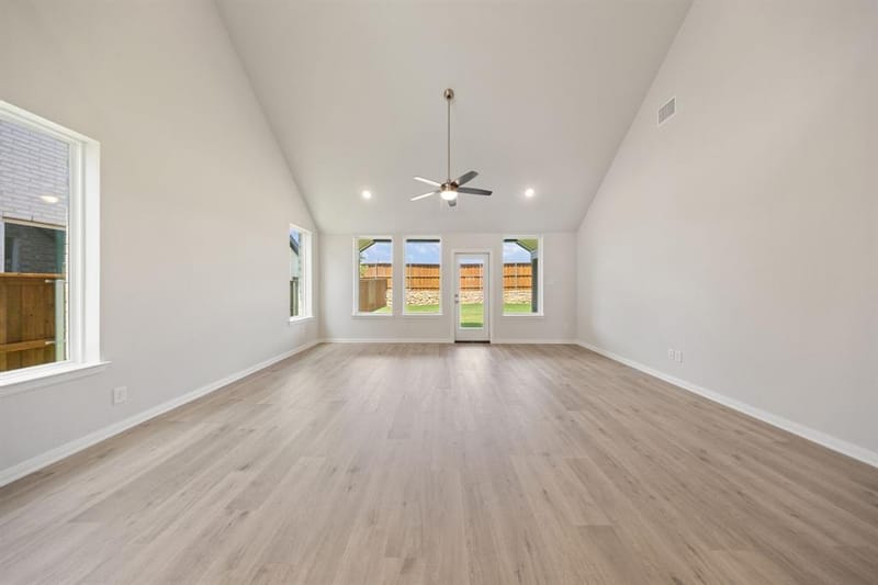 404 Brooklawn Avenue, Little Elm TX 75068 - Photo 10