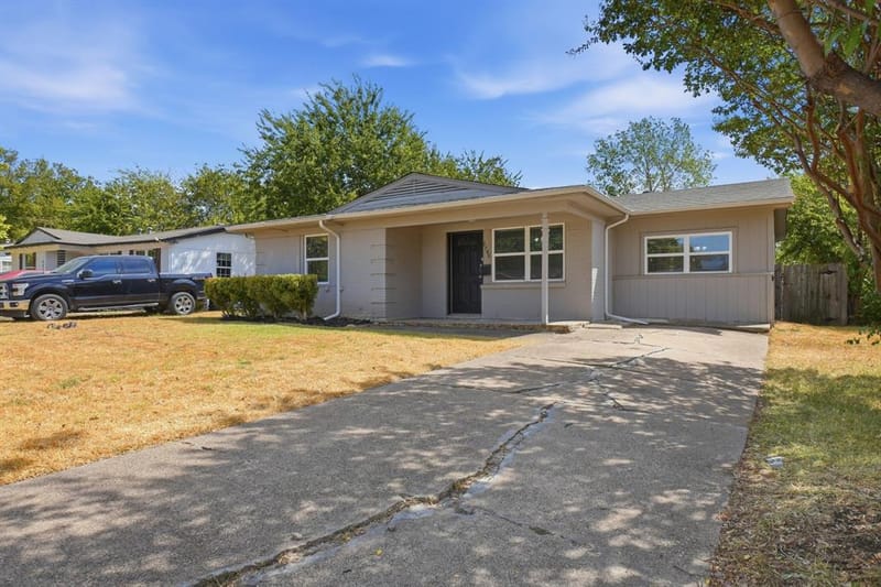 2740 Blue Ridge Drive, Mesquite TX 75150 - Photo 3
