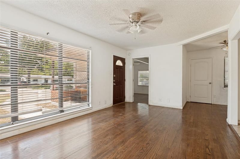 11515 Abston Lane, Dallas TX 75218 - Photo 5