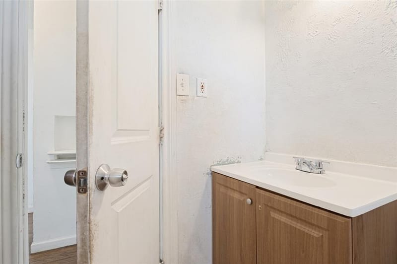 11515 Abston Lane, Dallas TX 75218 - Photo 20