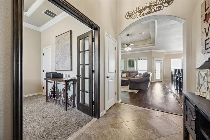 135 Stanford Lane, Springtown TX 76082 - Photo 5
