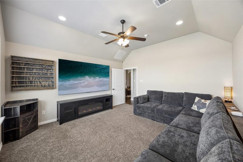 135 Stanford Lane, Springtown TX 76082 - Photo 24