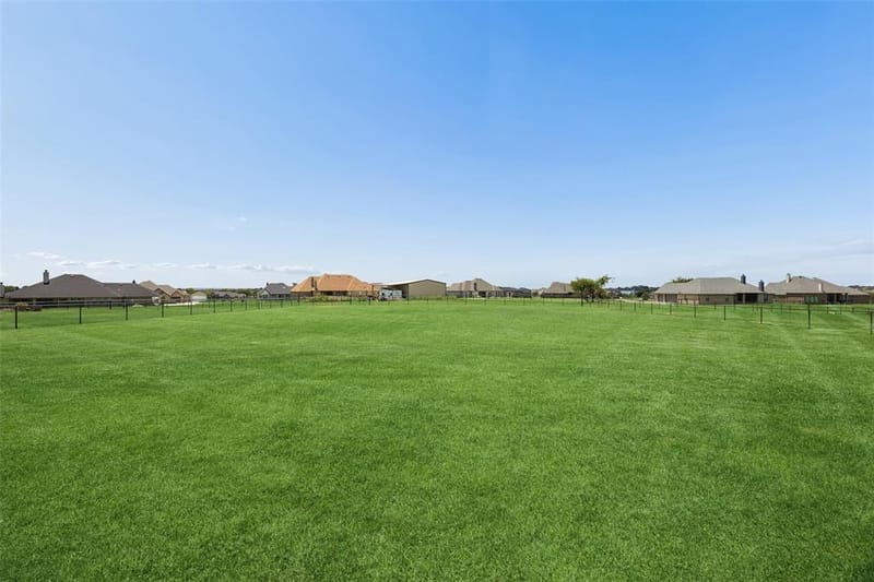 135 Stanford Lane, Springtown TX 76082 - Photo 29