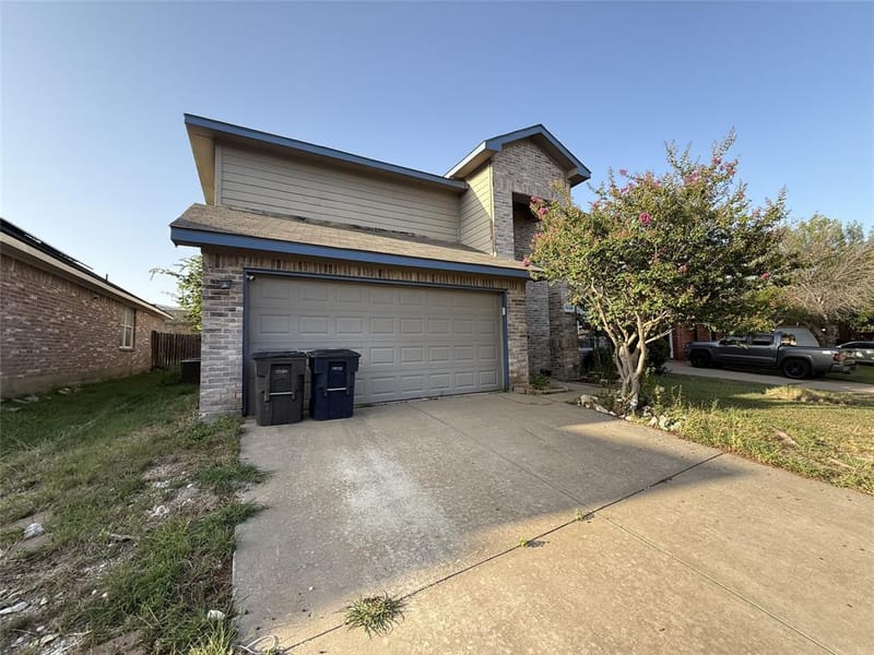 10128 Chapel Springs Trail, Fort Worth TX 76116 - Photo 6