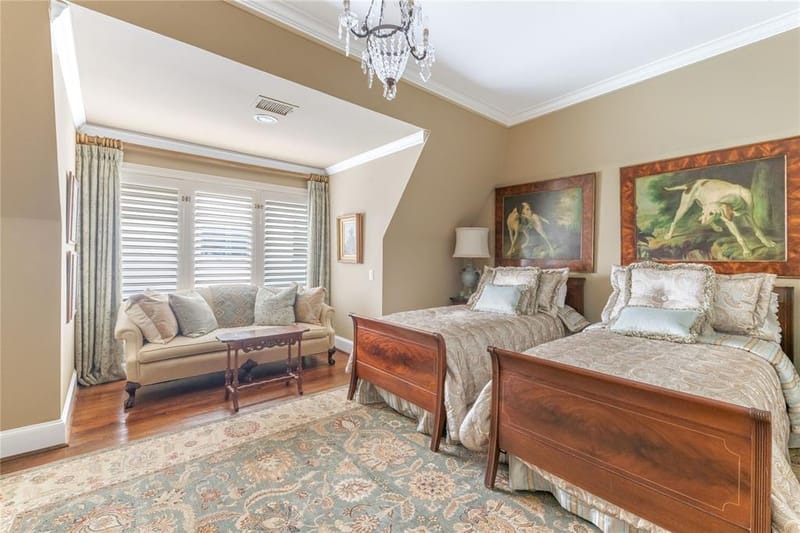 6347 Woodland Drive, Dallas TX 75225 - Photo 28