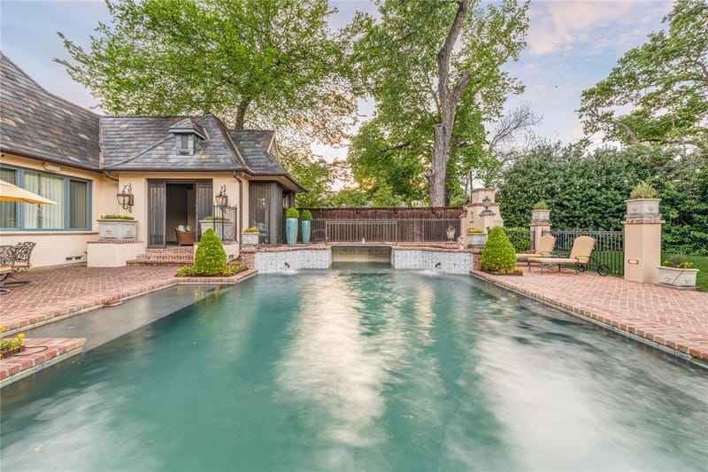 6347 Woodland Drive, Dallas TX 75225 - Photo 34