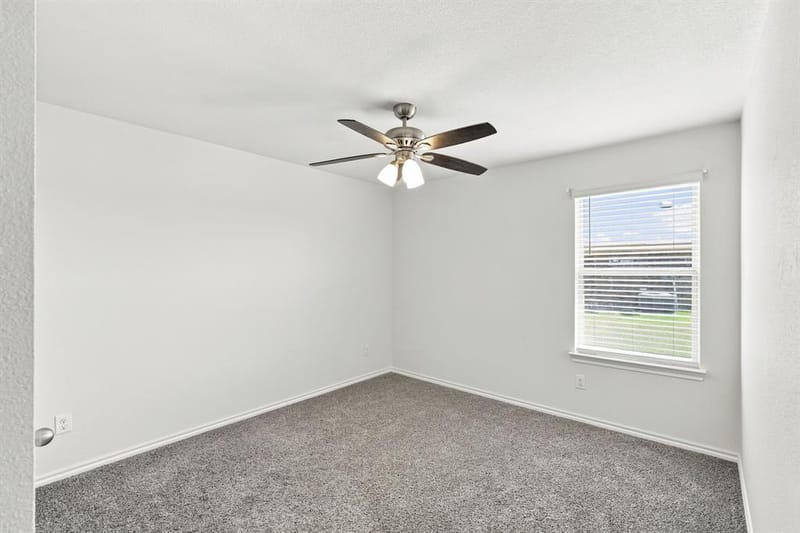1100 Canterbury Lane, Ennis TX 75119 - Photo 16