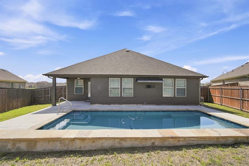 1100 Canterbury Lane, Ennis TX 75119 - Photo 26