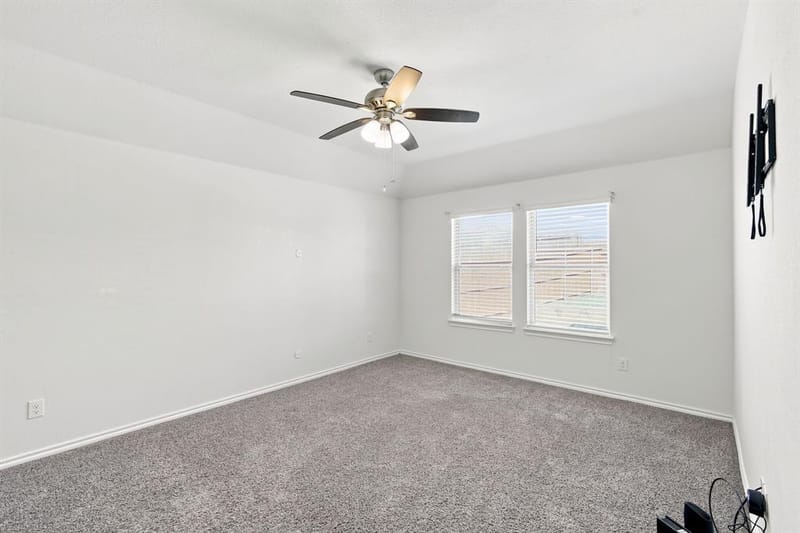 1100 Canterbury Lane, Ennis TX 75119 - Photo 19