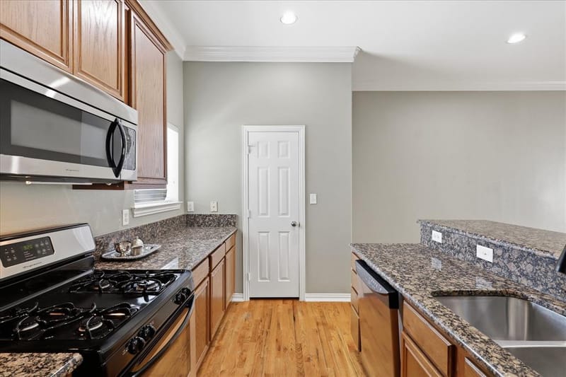 3111 Cedarplaza Lane # 103, Dallas TX 75235 - Photo 16