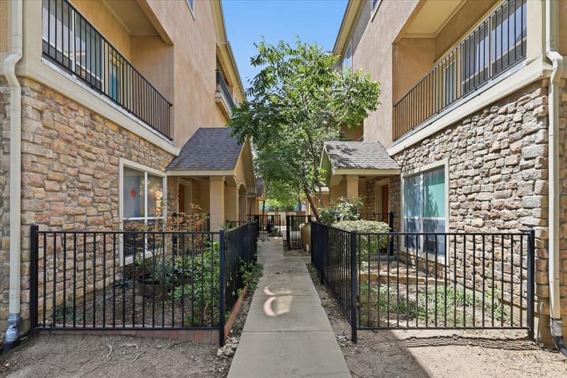 3111 Cedarplaza Lane # 103, Dallas TX 75235 - Photo 32