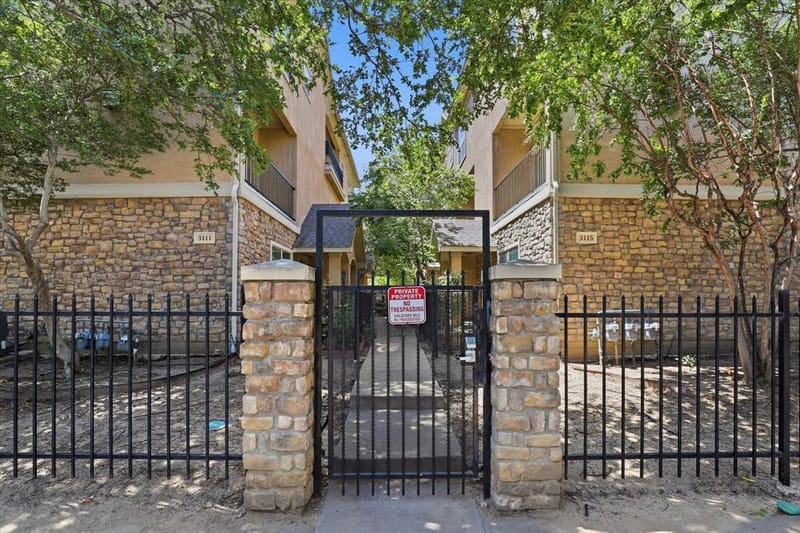3111 Cedarplaza Lane # 103, Dallas TX 75235 - Photo 34