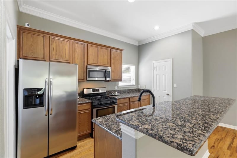 3111 Cedarplaza Lane # 103, Dallas TX 75235 - Photo 14