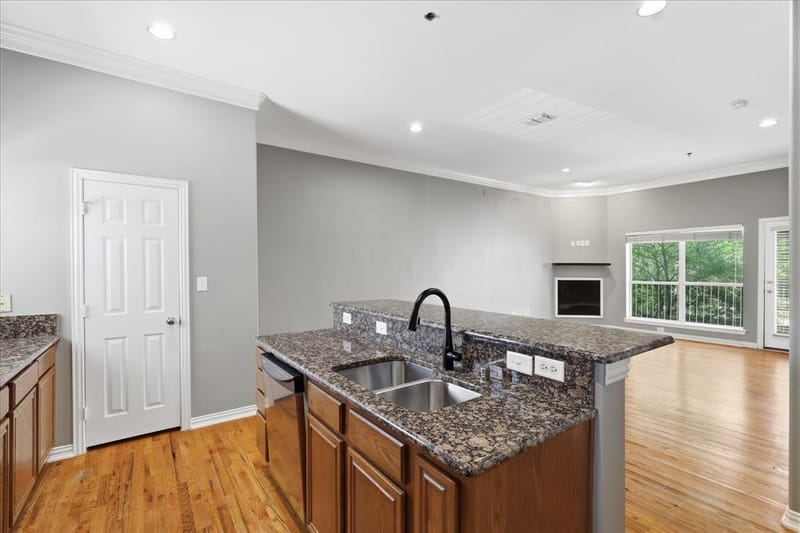 3111 Cedarplaza Lane # 103, Dallas TX 75235 - Photo 18