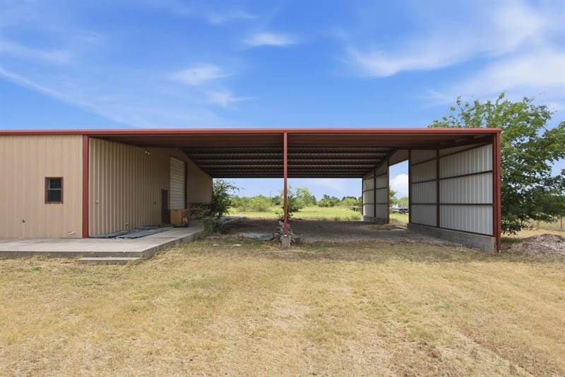 431 Hcr 2133, Whitney TX 76692 - Photo 33